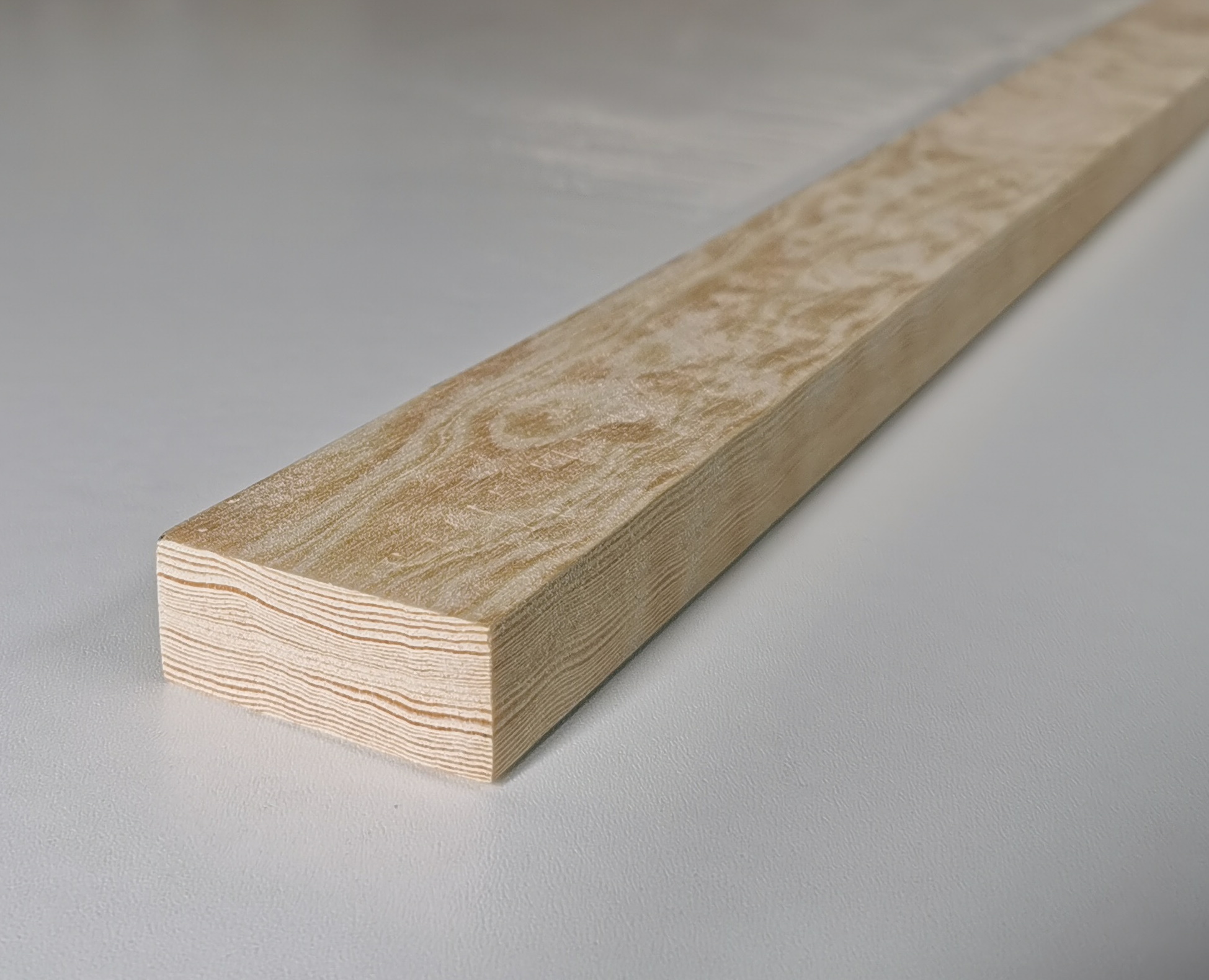 Kantówka konstrukcyjna sosnowa 40x30mm - klasa AB